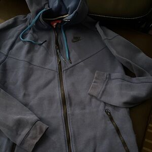 Nike Men's Nike tech Blue Zip-Up Hoodie medium